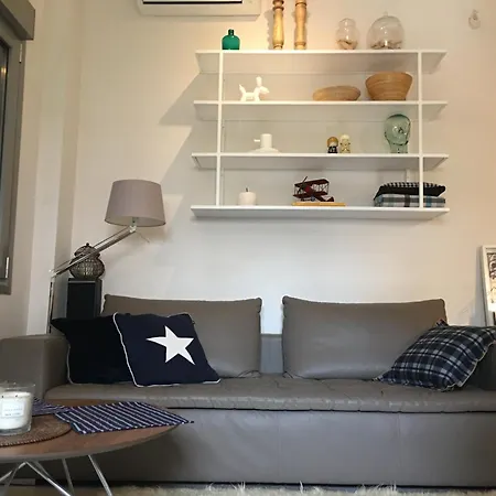 Apartment Nikaia Metro House *